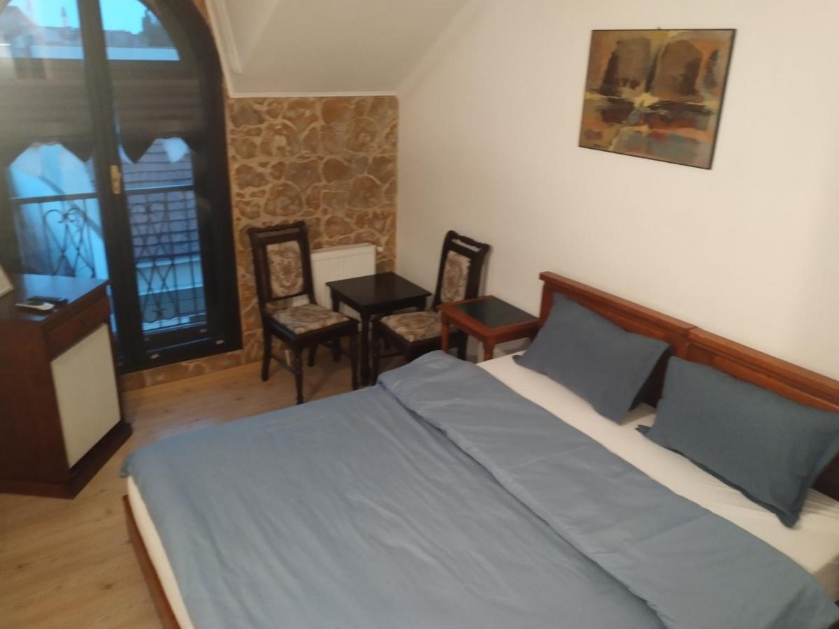 Gala - Guesthouse Орадя Номер фото